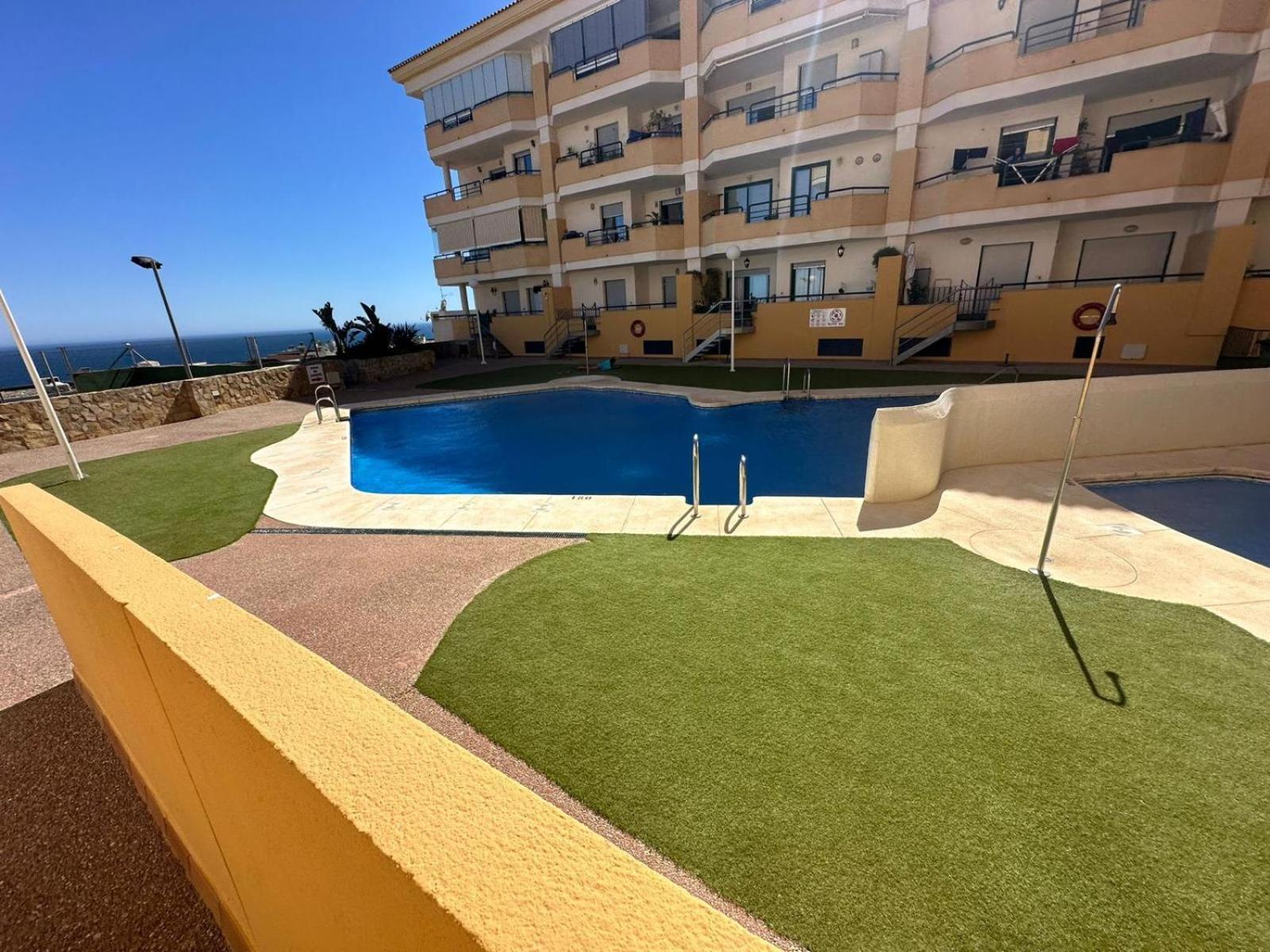 Brisas De *